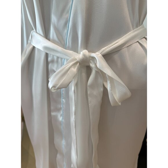 In Bloom by Jonquil "Bride" Satin Finish Robe with belt, size small - Picture 9 of 11